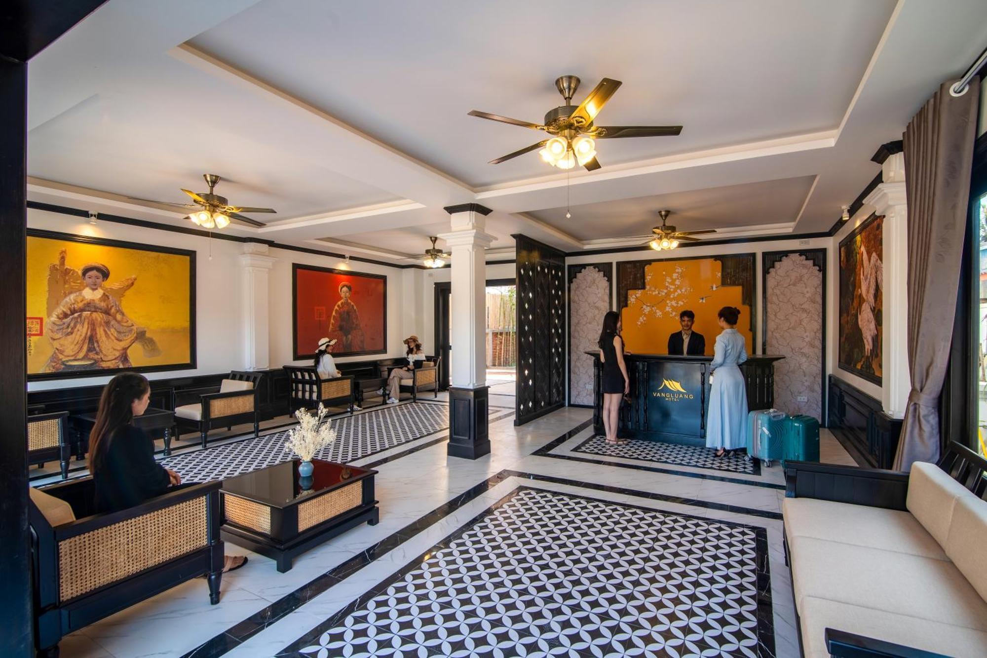 Luang Prabang Vang Luang Hotel Exterior photo