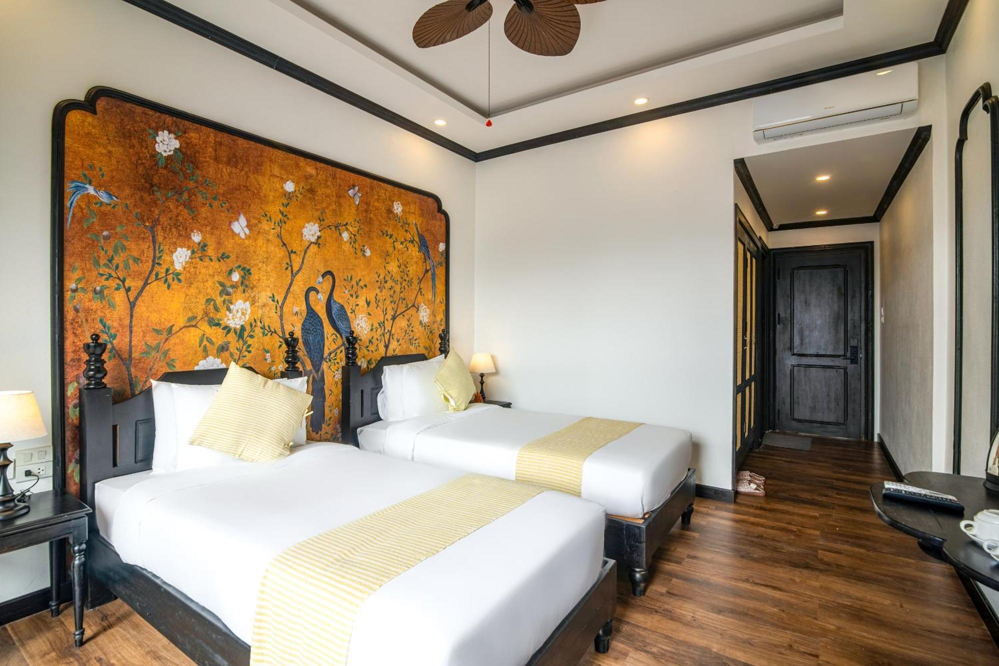 Luang Prabang Vang Luang Hotel Exterior photo