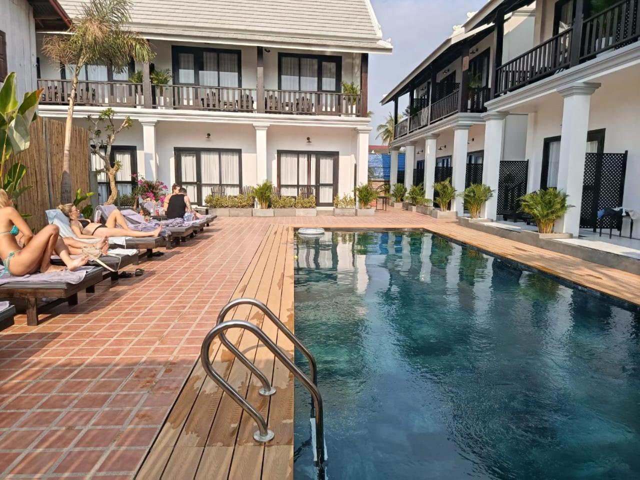 Luang Prabang Vang Luang Hotel Exterior photo